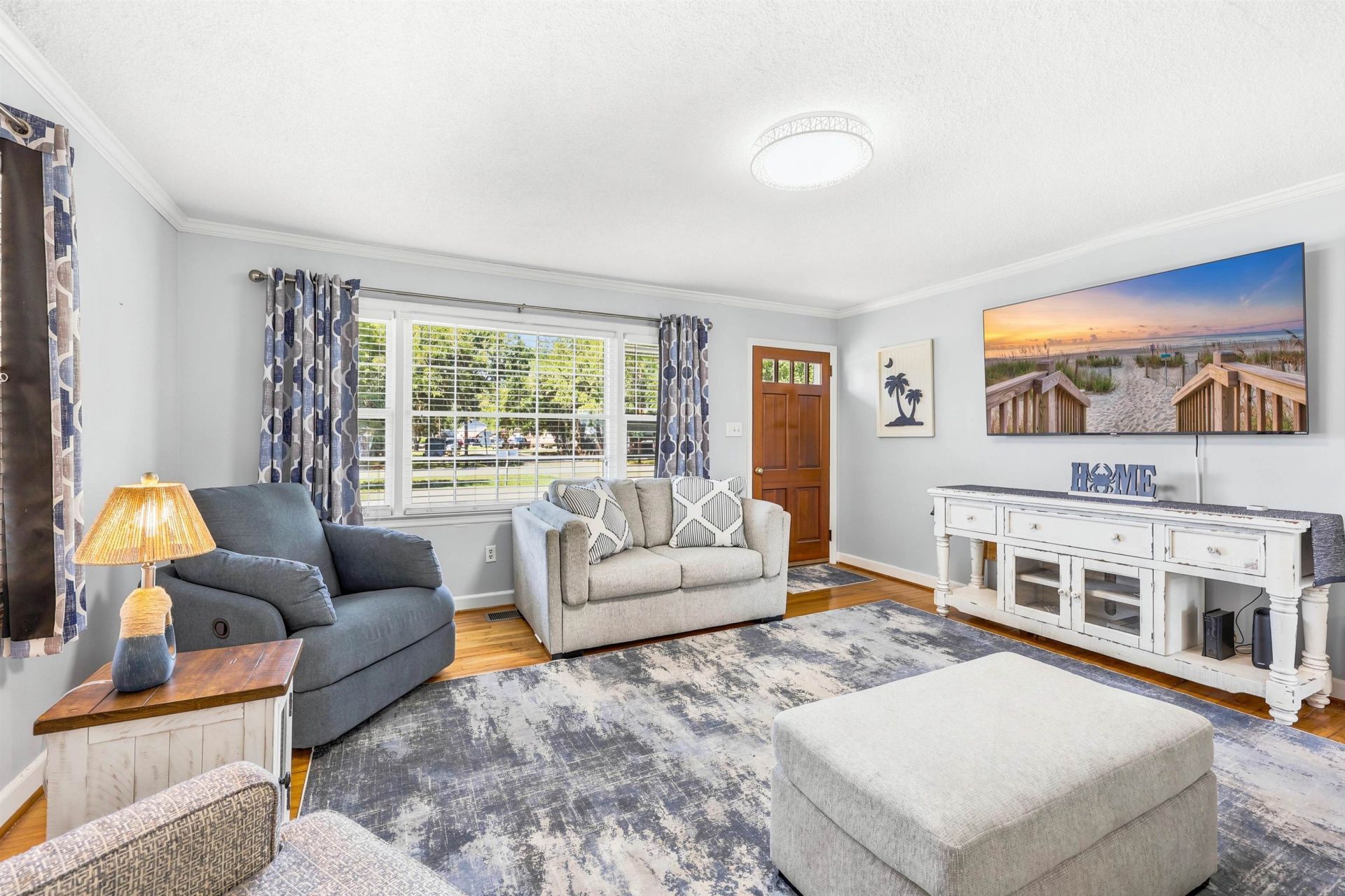 360 Kensington Blvd.  Photo 7