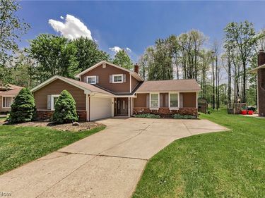 33320 Outley Park Drive, Solon, OH 44139
