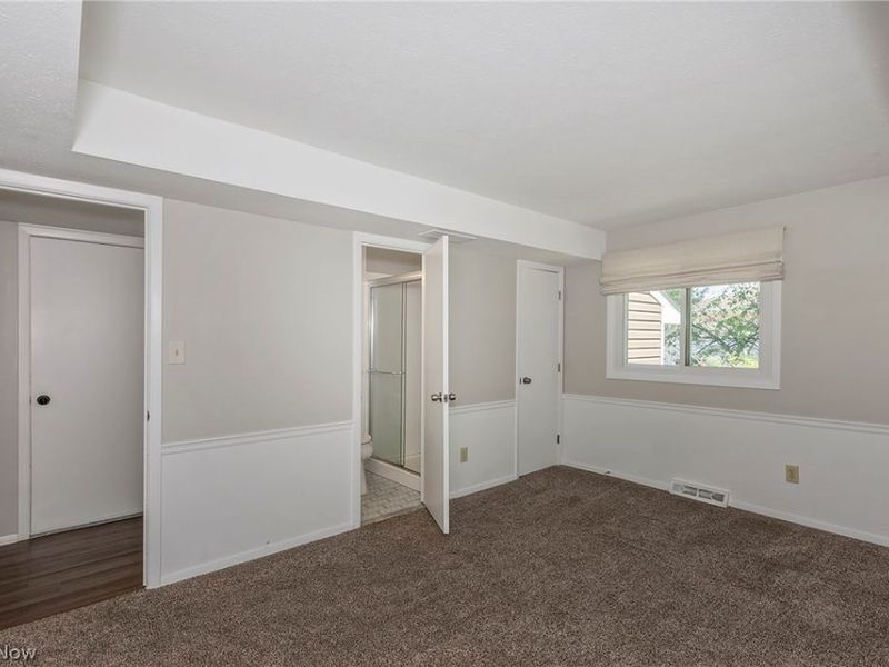 33320 Outley Park Drive, Solon, OH 44139 Photo 5
