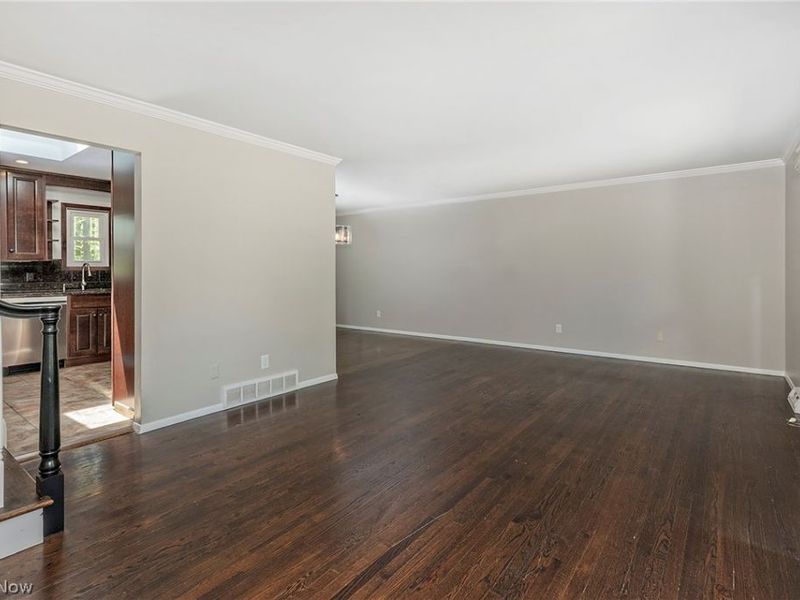 33320 Outley Park Drive, Solon, OH 44139 Photo 9