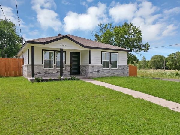 3206 Roberts Street, Greenville, TX 75401