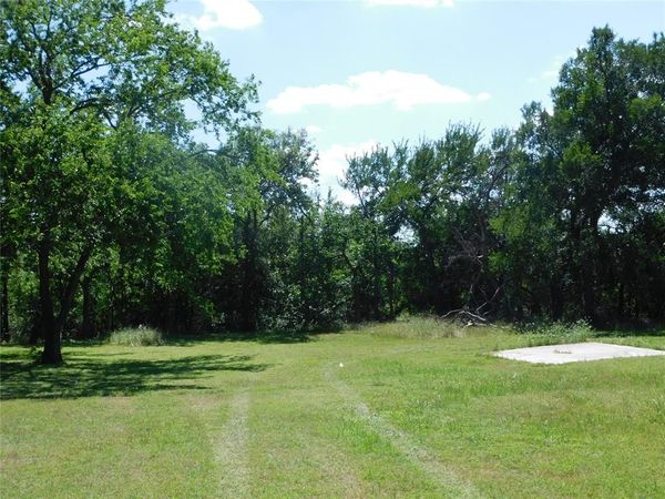 0ff Locust Avenue , Hubbard, TX 76648