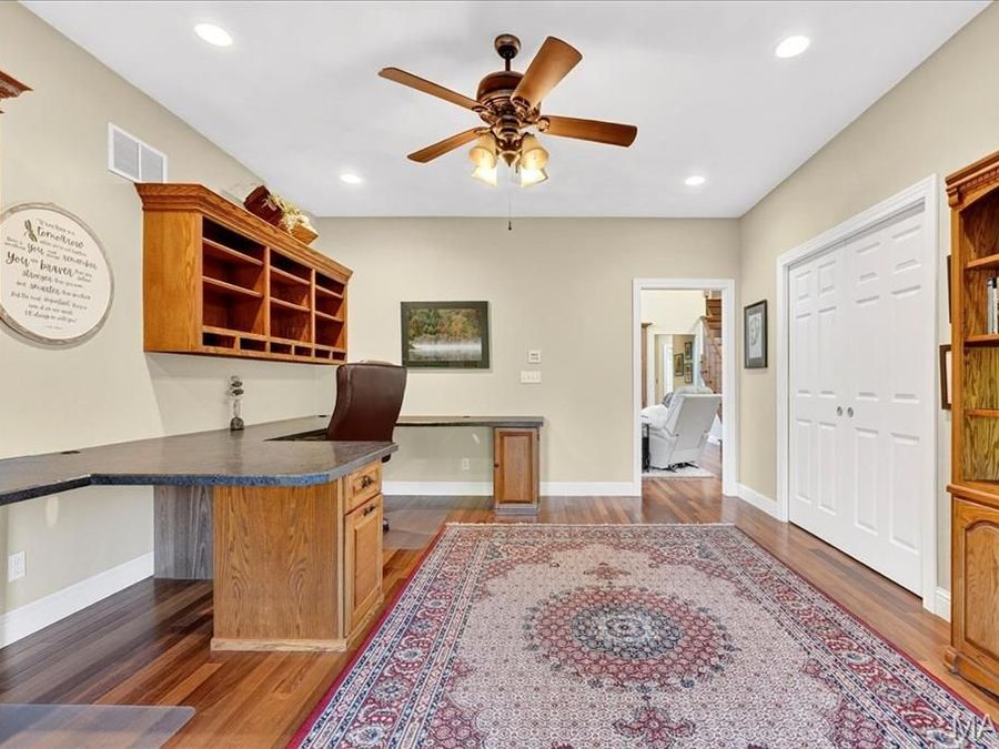 Property Image 48