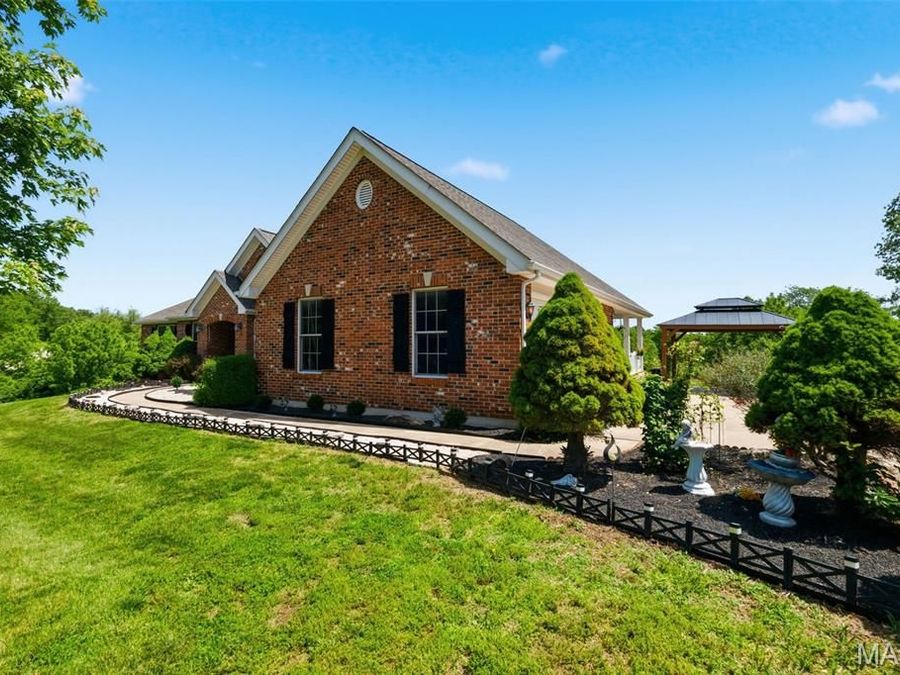 Property Image 75