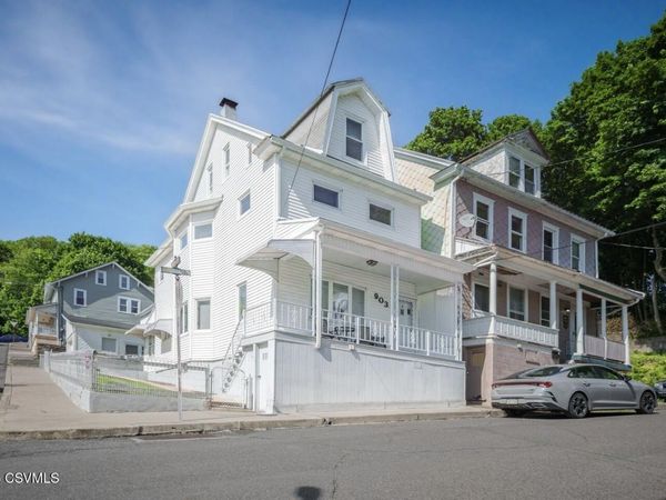 903 E PACKER Street , Shamokin, PA 17872