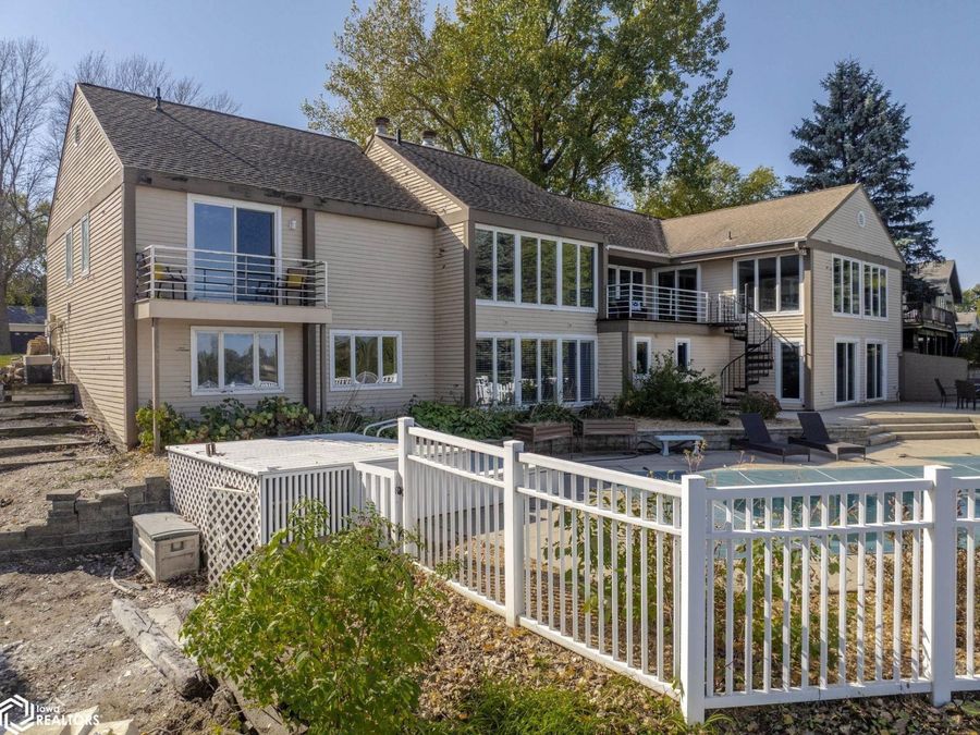 Property Image 47