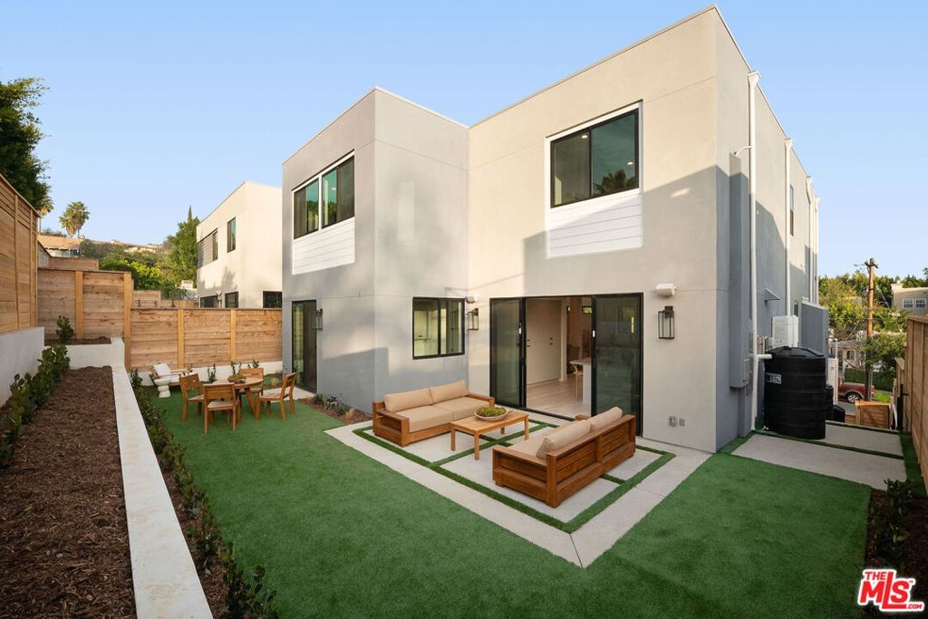 1609 N Coronado Street, Los Angeles, CA 90026 Main Photo