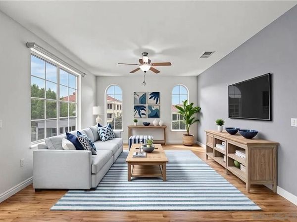 293 Reef Point Way, Unit 6, Oceanside, CA 92058