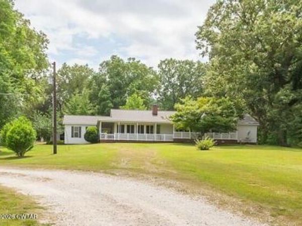 1070 Mifflin Road, Jackson, TN 38301