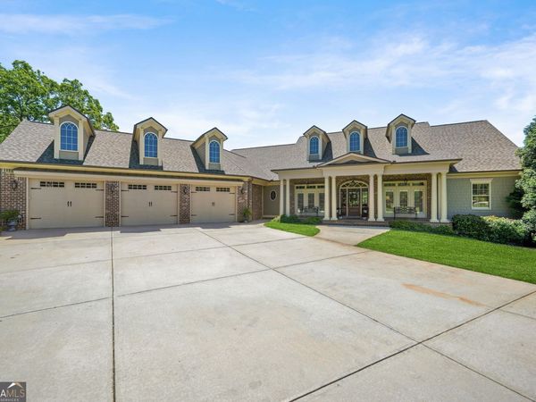 428 Fox Valley Drive, Monroe, GA 30656