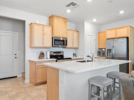 5301 E Commerce Way #76101, Unit 76101, Sacramento, CA 95835 Photo