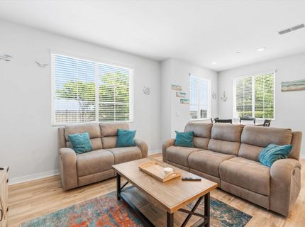 5301 E Commerce Way #76101, Unit 76101, Sacramento, CA 95835 Photo