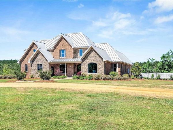 1050 SOMERSET SE Road , MS 39629