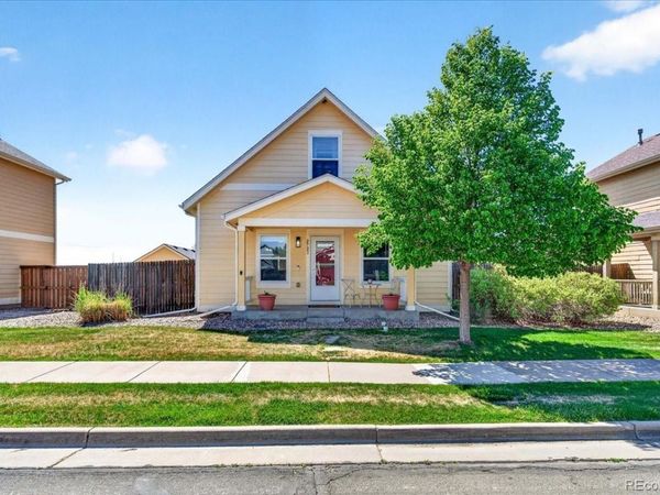 2721 Quarterland Street, Strasburg, CO 80136