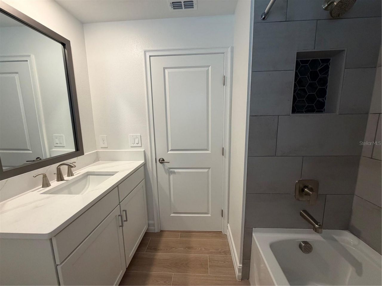 1523 W Chestnut Street, Tampa, FL 33607 Photo