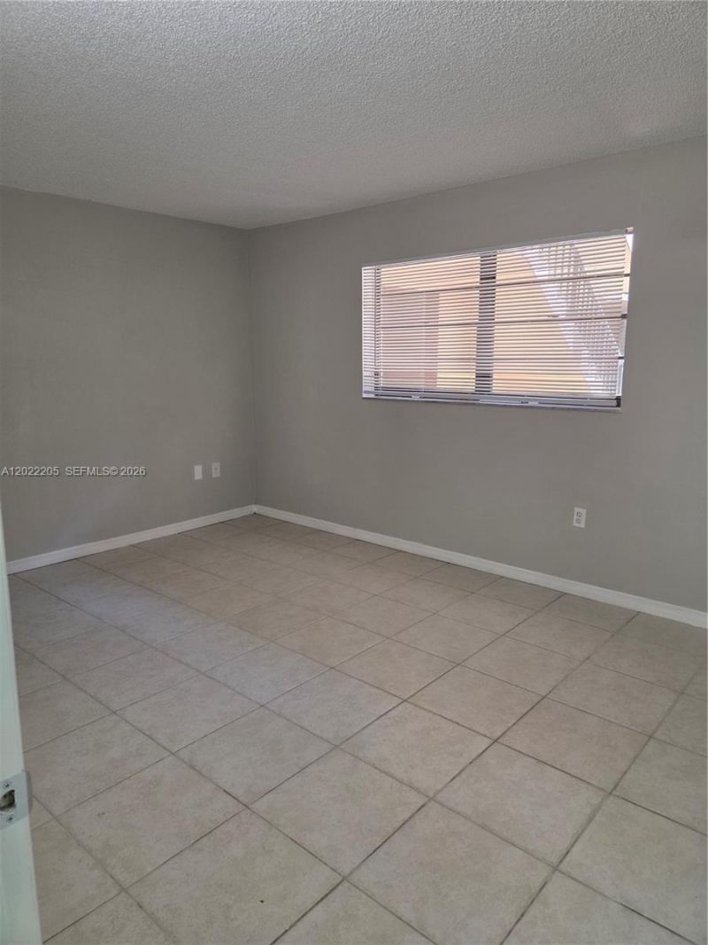 10835 SW 112th Ave , Unit 105, Miami, FL 33176 Photo