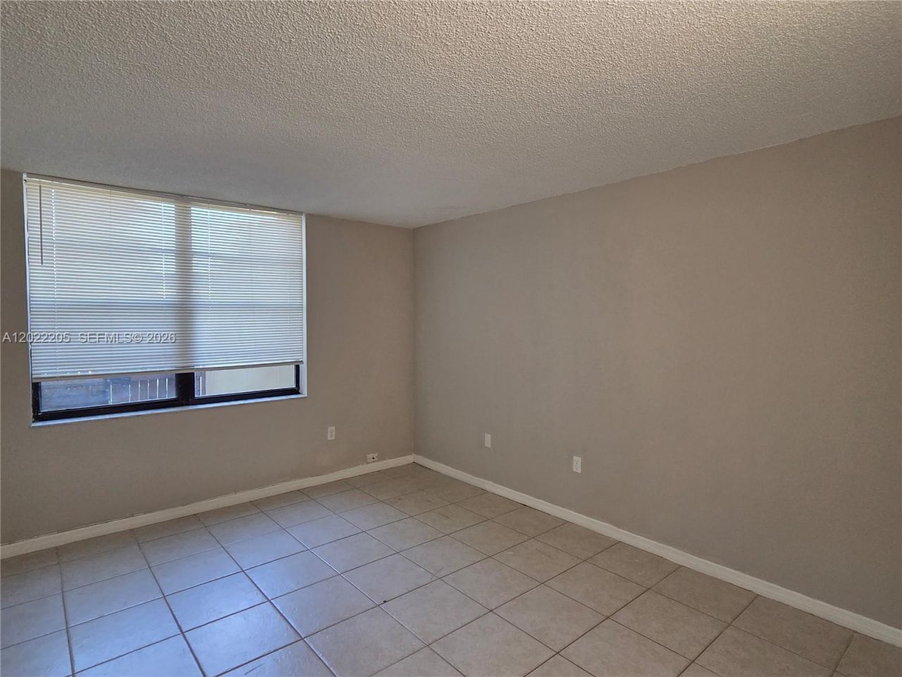 10835 SW 112th Ave , Unit 105, Miami, FL 33176 Photo