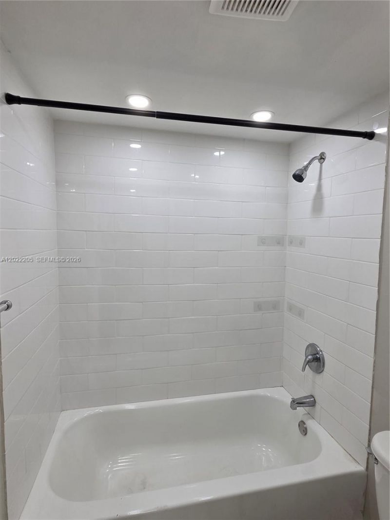 10835 SW 112th Ave , Unit 105, Miami, FL 33176 Photo