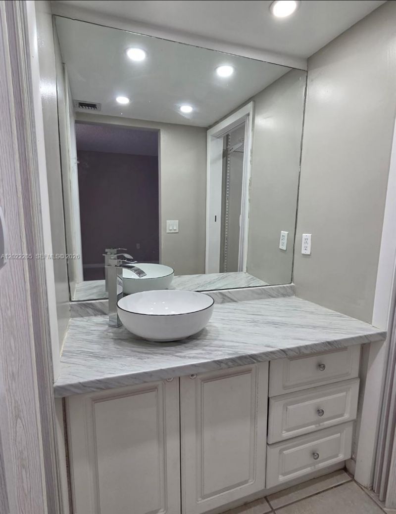 10835 SW 112th Ave , Unit 105, Miami, FL 33176 Photo