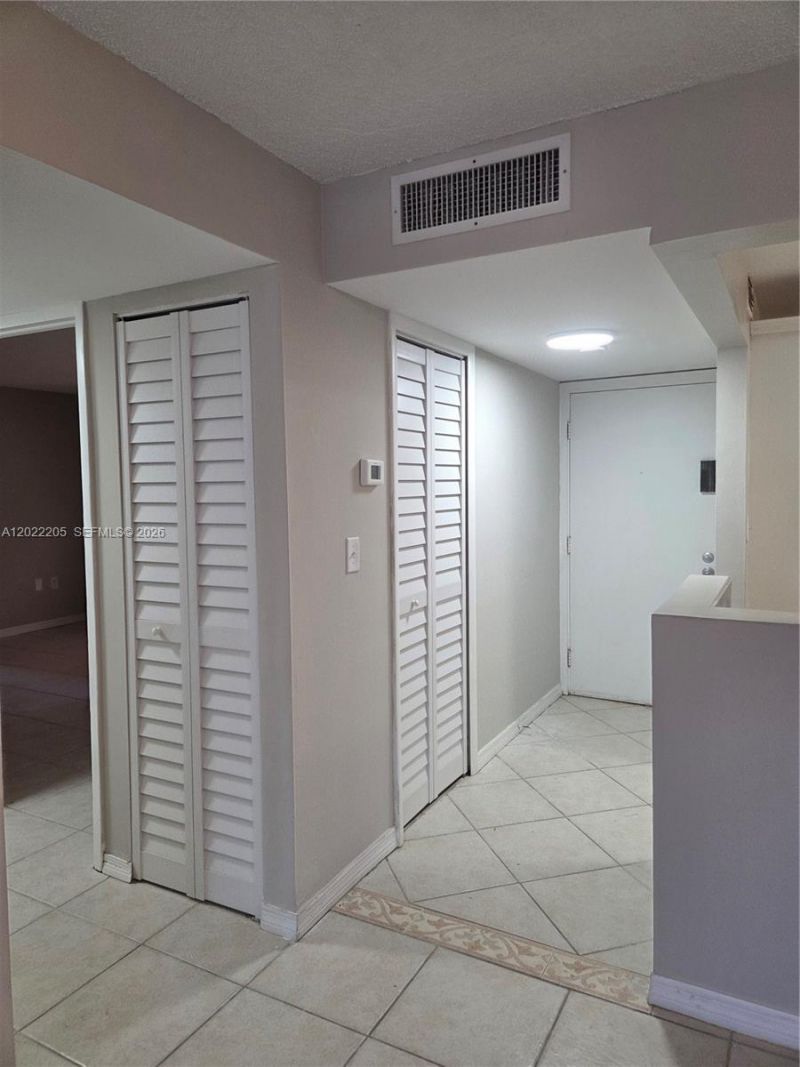 10835 SW 112th Ave , Unit 105, Miami, FL 33176 Photo