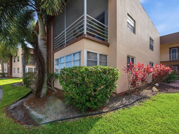 519 Burgundy K, Delray Beach, FL 33484