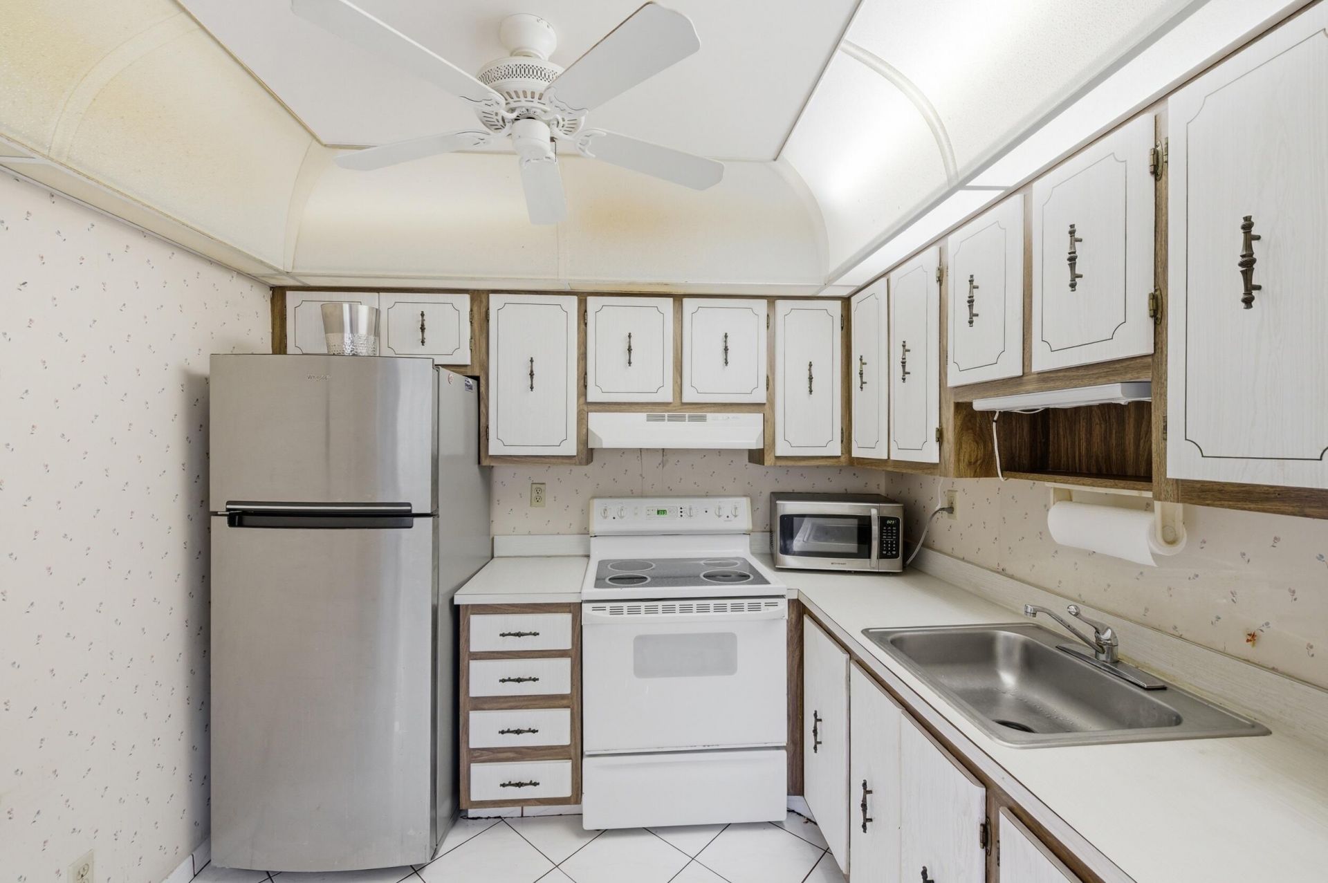 519 Burgundy K, Delray Beach, FL 33484 Photo