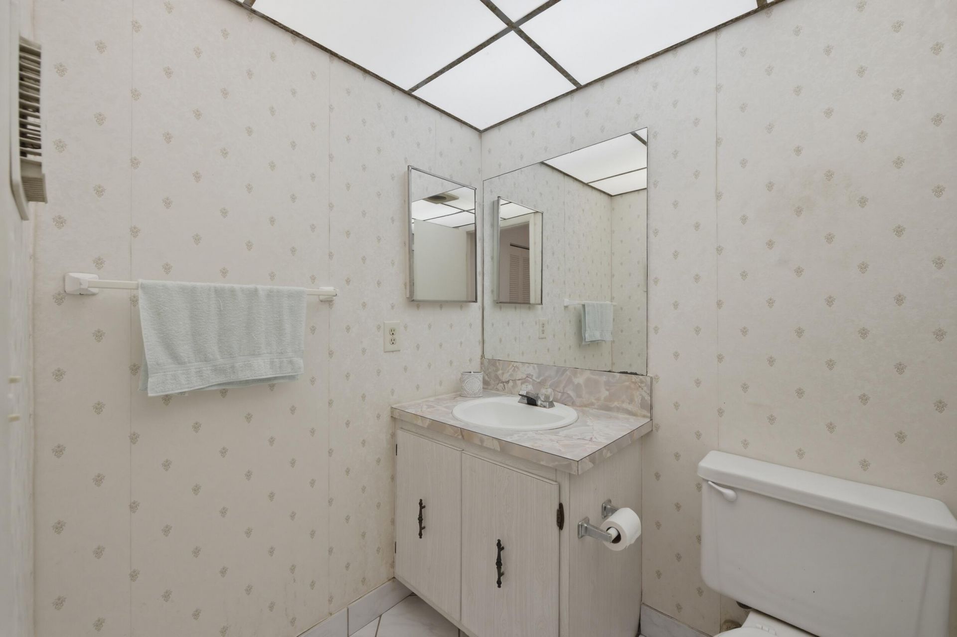 519 Burgundy K, Delray Beach, FL 33484 Photo