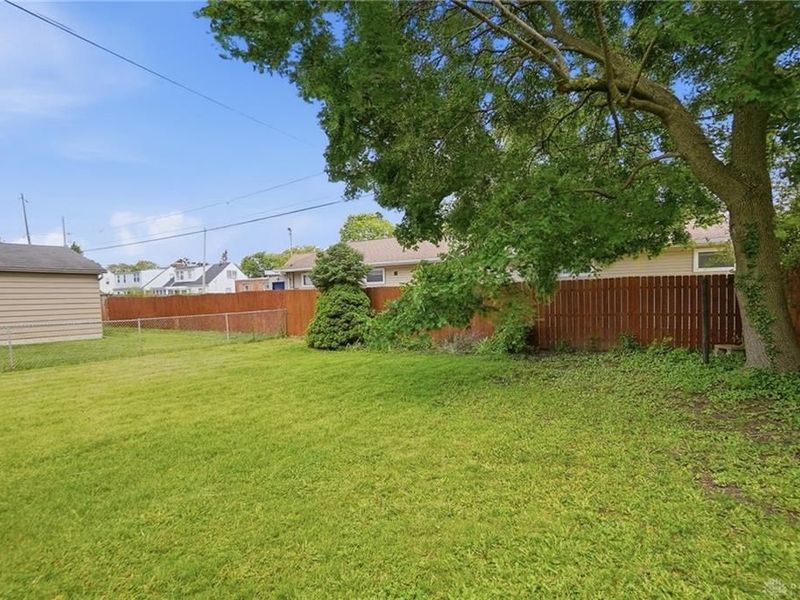 146 N Kensington Place, Springfield, OH 45504 Photo 31