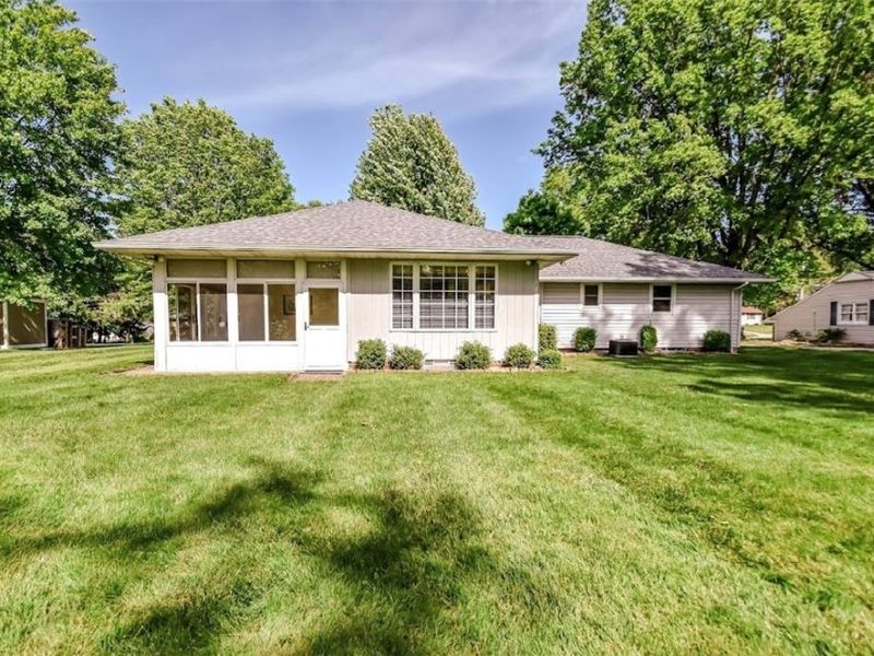 6680 Glenella Drive, Seven Hills, OH 44131 Photo 27