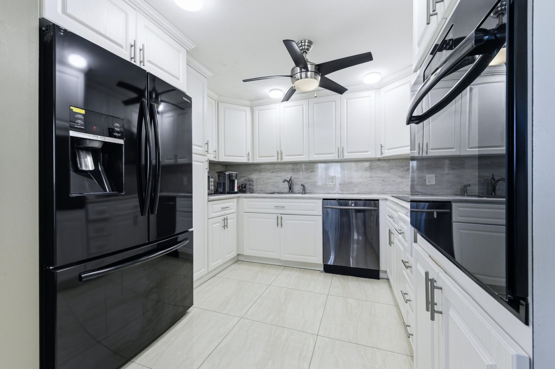 213 Wellington E, West Palm Beach, FL 33417 Photo