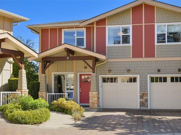 1900 Watkiss Way , Unit 8, View Royal, BC V9B 0S8