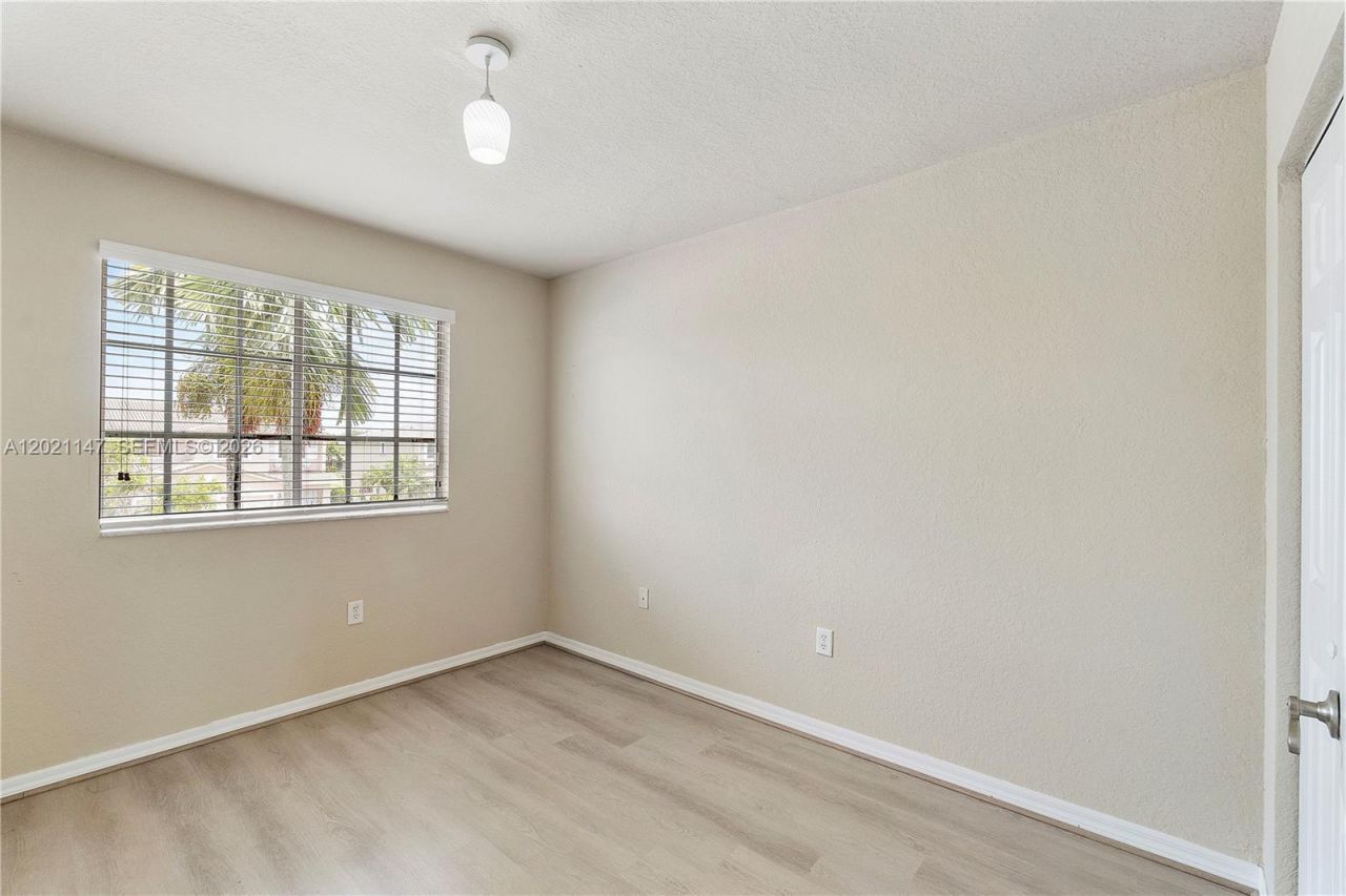 5930 Abbey Rd , Tamarac, FL 33321 Photo