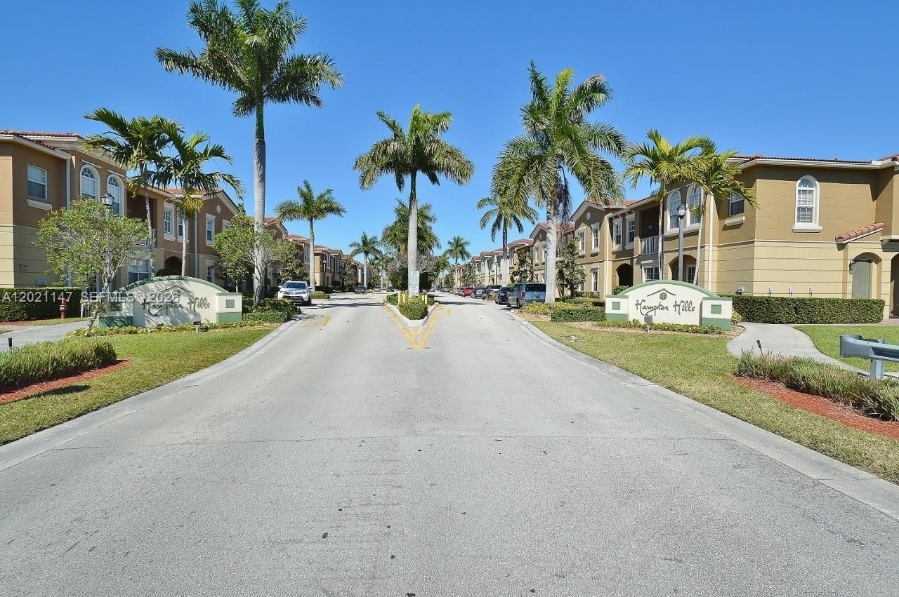 5930 Abbey Rd , Tamarac, FL 33321 Photo