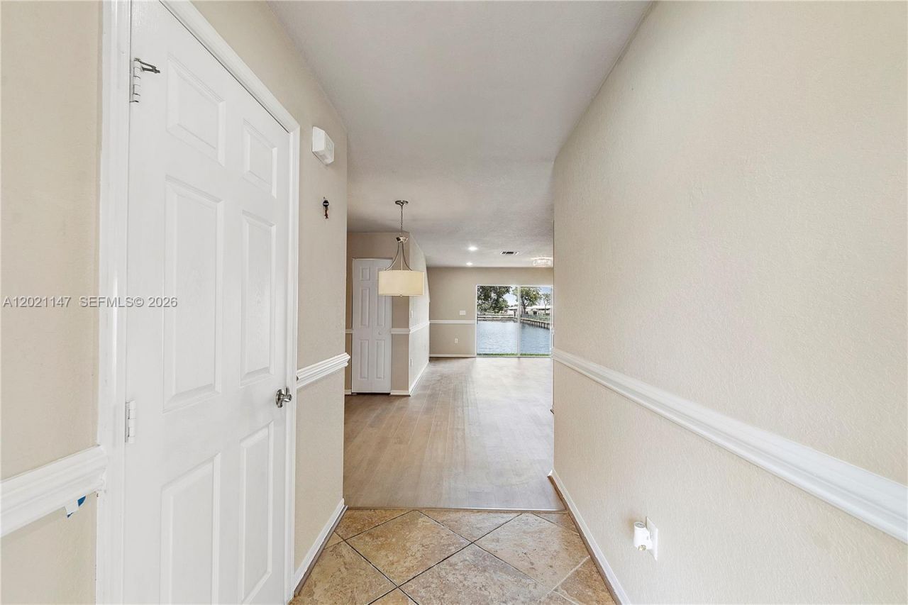 5930 Abbey Rd , Tamarac, FL 33321 Photo