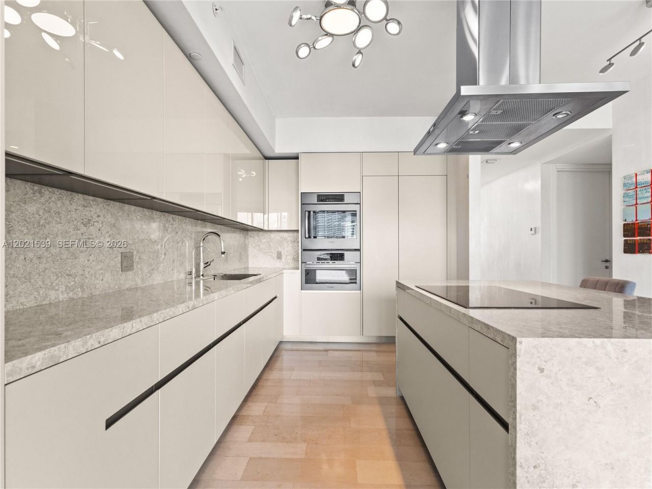 1300 E Brickell Bay Dr, Unit 3701, Miami, FL 33131 Photo