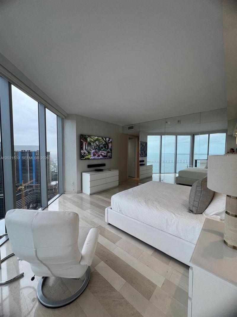 1300 E Brickell Bay Dr , Unit 3701, Miami, FL 33131 Photo