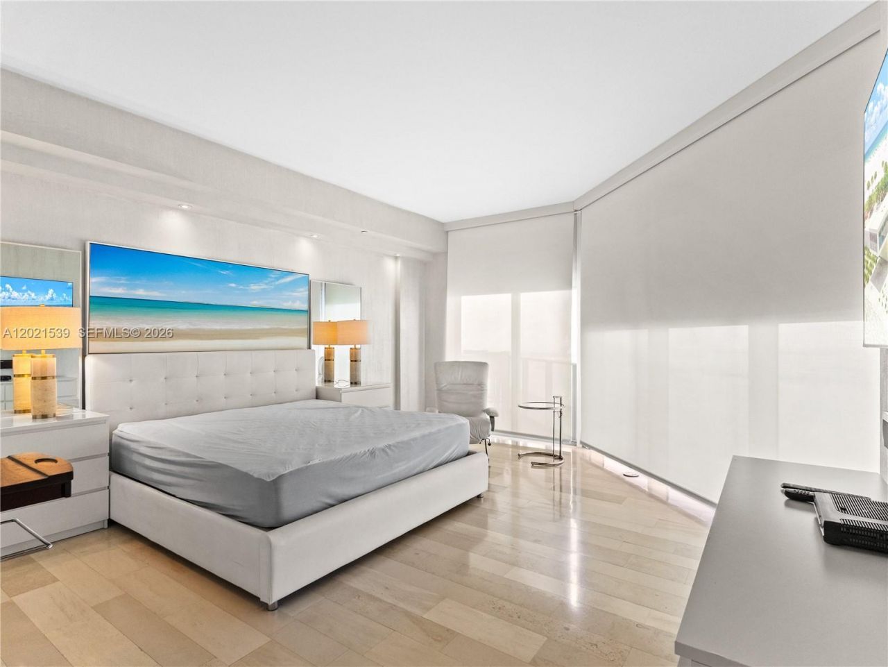 1300 E Brickell Bay Dr, Unit 3701, Miami, FL 33131 Photo