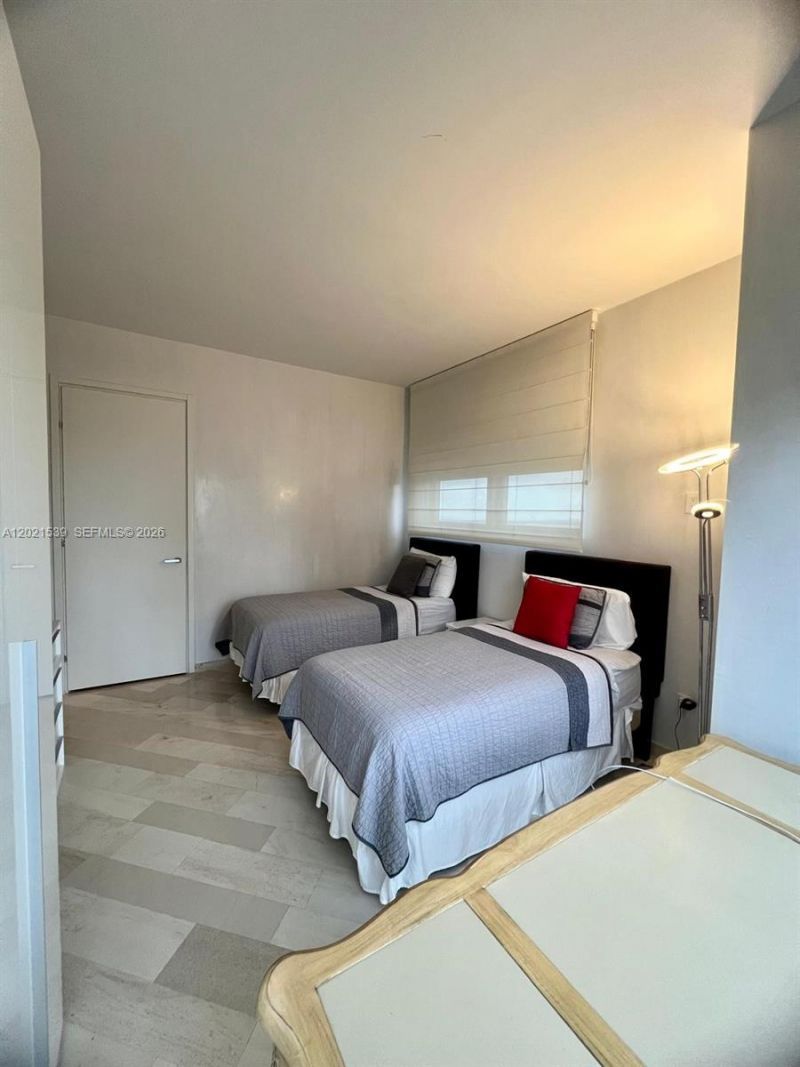 1300 E Brickell Bay Dr , Unit 3701, Miami, FL 33131 Photo