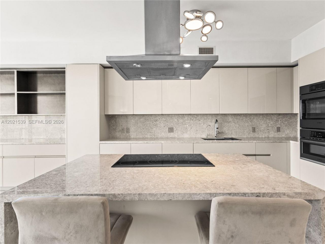 1300 E Brickell Bay Dr, Unit 3701, Miami, FL 33131 Photo