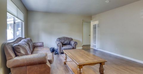3761 Ruby Way, South Lake Tahoe, CA 96150 Photo