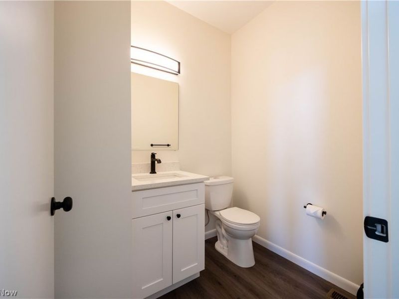 7132 Simpson Court, Cleveland, OH 44103 Photo 18
