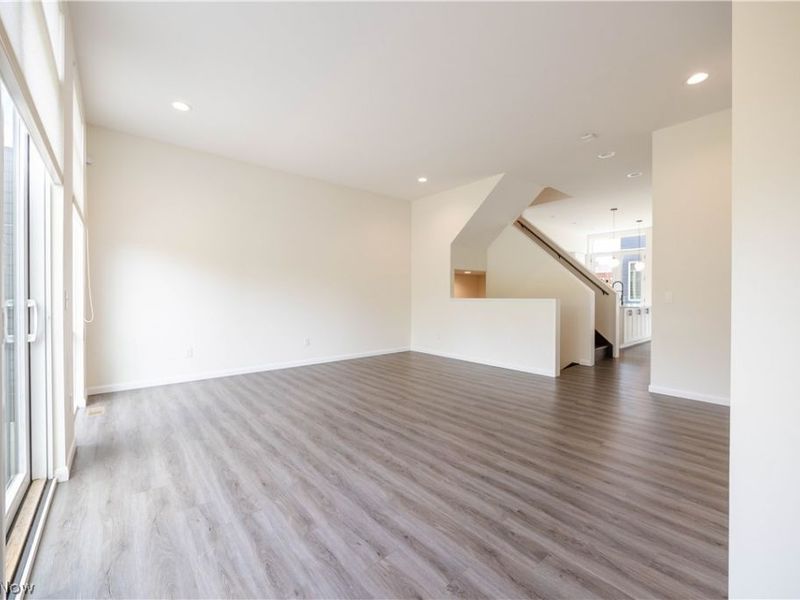 7132 Simpson Court, Cleveland, OH 44103 Photo 8