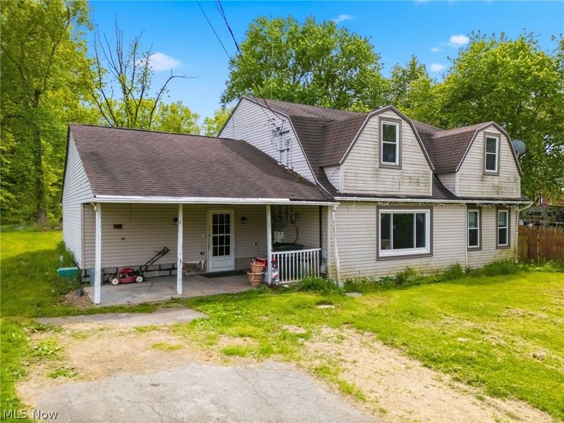 15086 Greenbower Street NE, Alliance, OH 44601 Photo 2