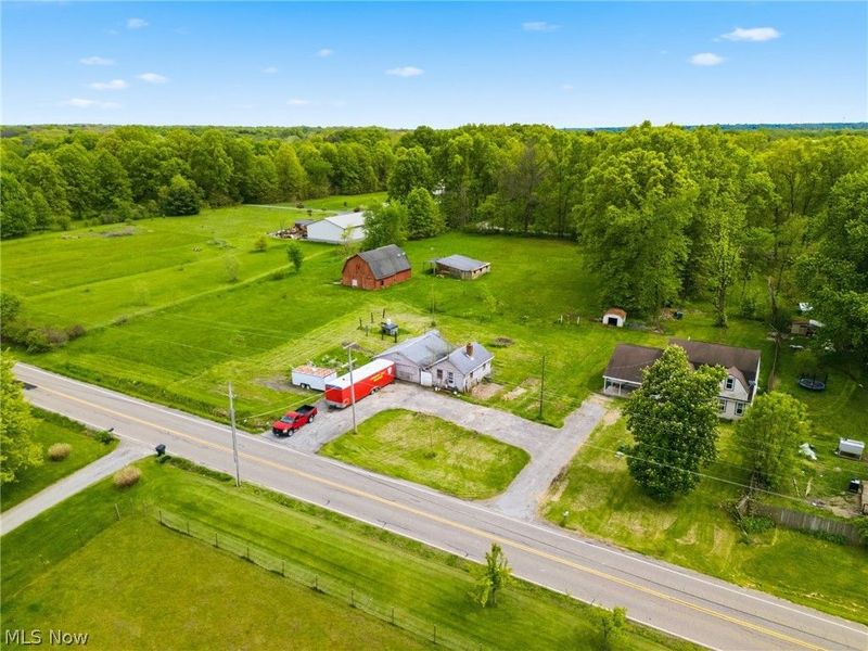 15086 Greenbower Street NE, Alliance, OH 44601 Photo 3