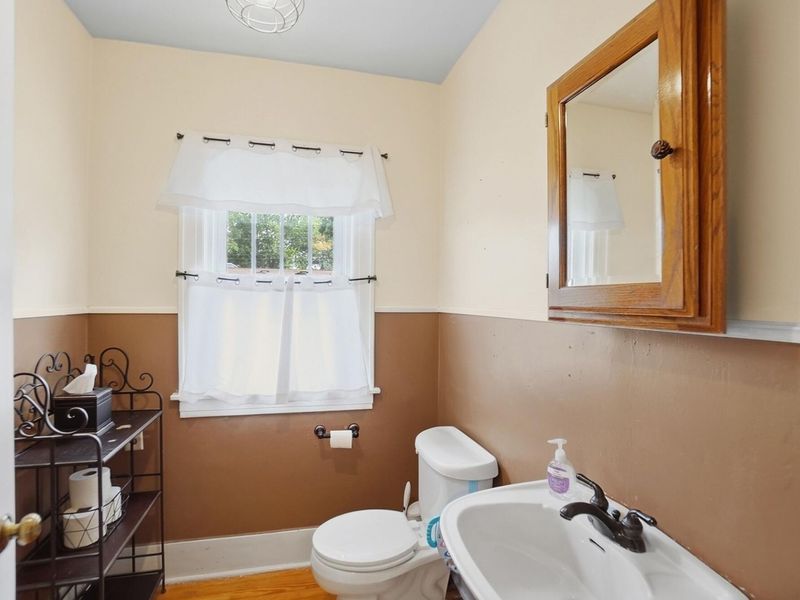 146 N Kensington Place, Springfield, OH 45504 Photo 16