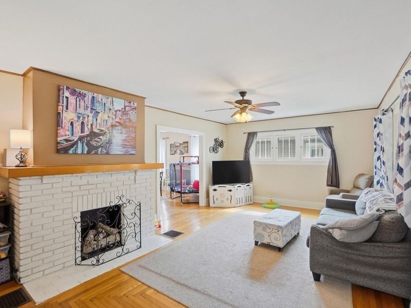 146 N Kensington Place, Springfield, OH 45504 Photo 7