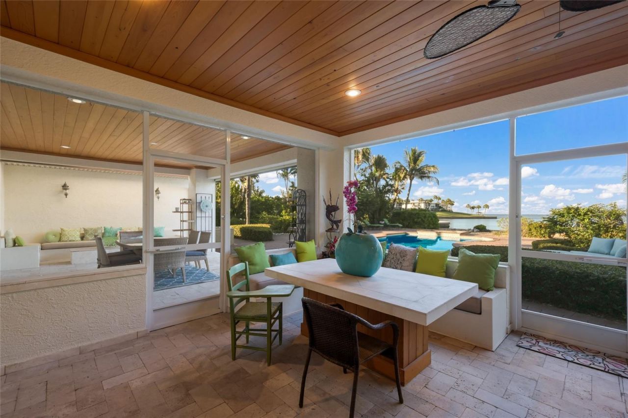 518 58th Street, Holmes Beach, FL 34217 Photo