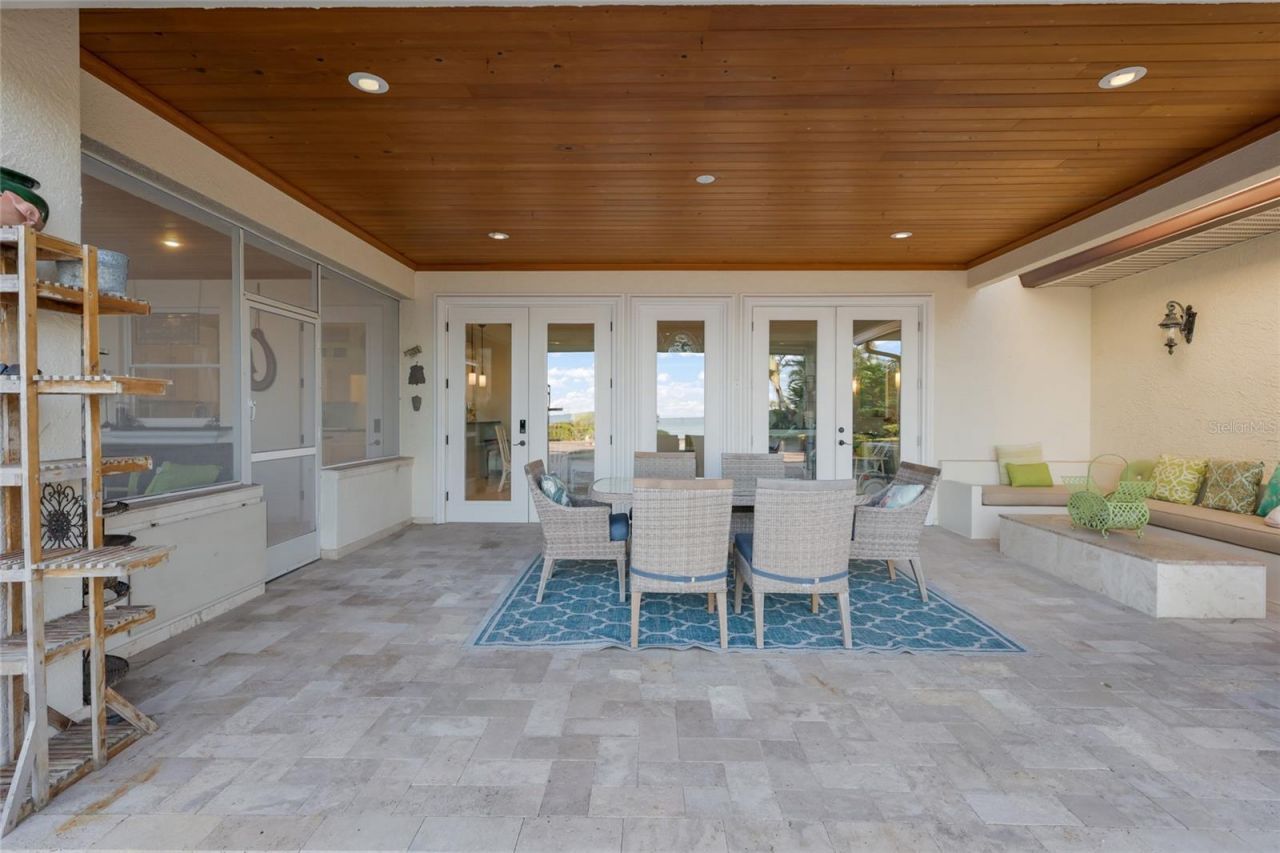 518 58th Street, Holmes Beach, FL 34217 Photo