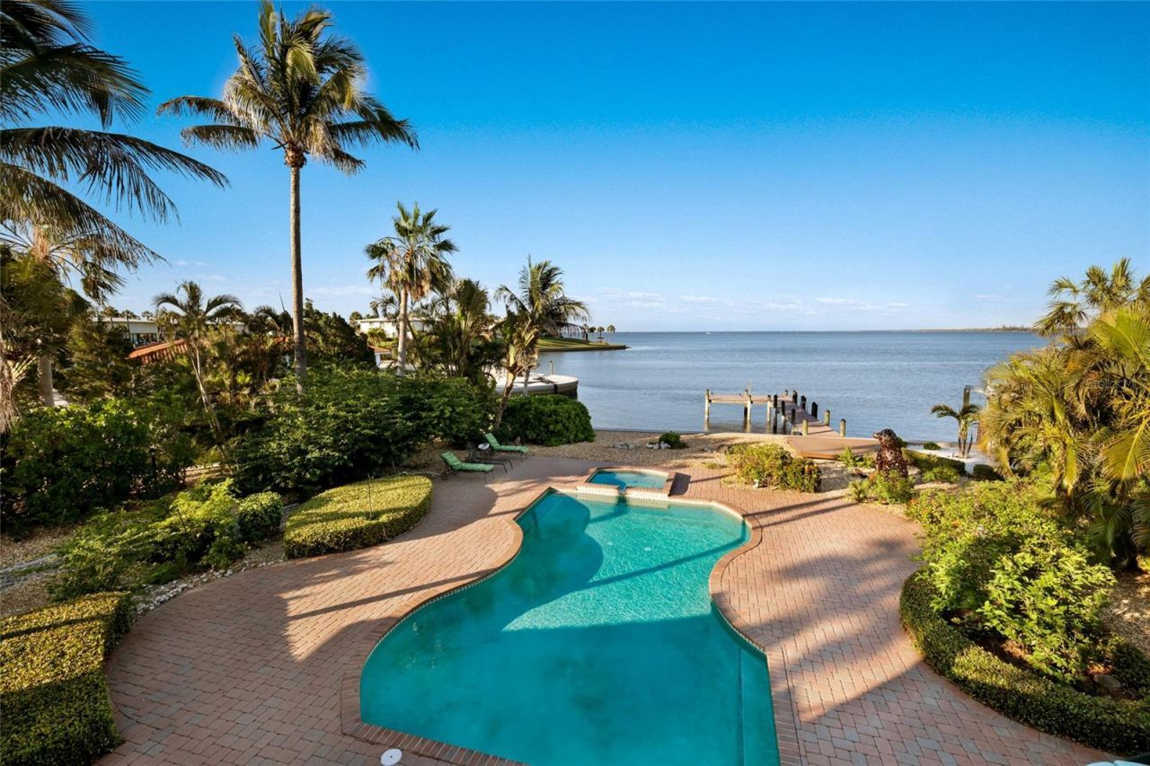 518 58th Street, Holmes Beach, FL 34217 Photo