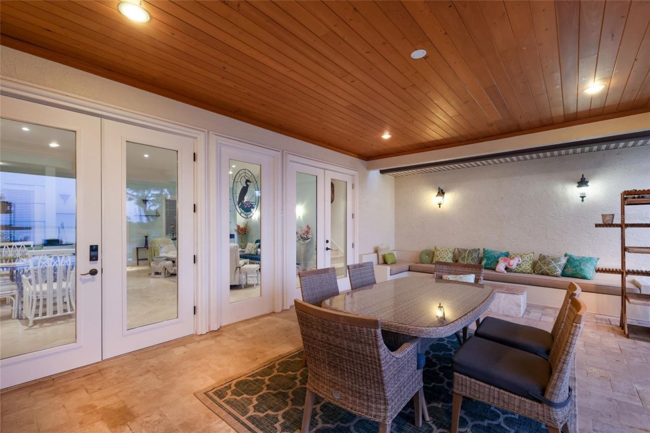 518 58th Street, Holmes Beach, FL 34217 Photo